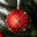 Ornament Brad de Craciun Glob Rosu Mat cu Model Floral Margele & Stras Ø10cm - Image 2