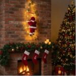 Decoratiune Suspendabila de Craciun Figurina Mos Craciun cu Scara & LED 80cm