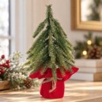 Brad Decorativ de Craciun Verde cu Glitter 20cm