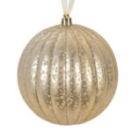 Ornament Brad de Craciun Glob Sampaniu Mat Mercury cu Dungi Glitter Ø12cm