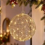 Decoratiune Suspendabila Bila Sampanie cu Margele si 30 LED-uri Ø25cm - Lumina Alba Calda