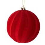 Ornament Brad de Craciun Glob Catifelat Rosu cu Linii Ondulate Ø10cm